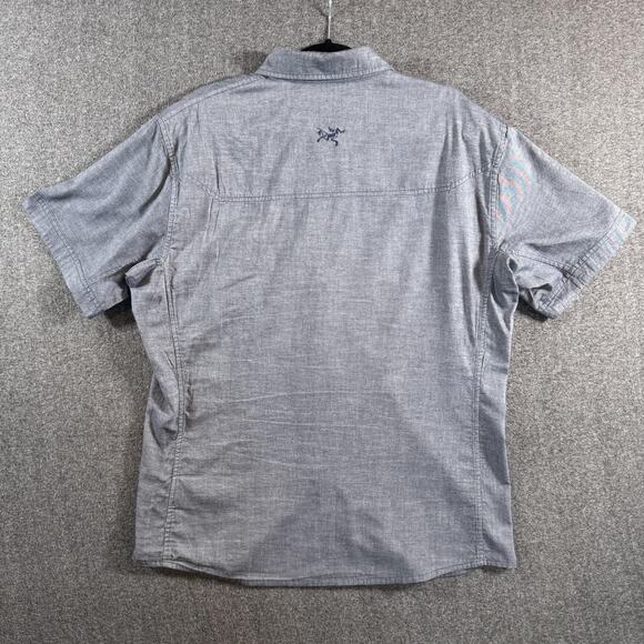Arc'teryx Shirt Mens Large Gray Short Sleeve Button Up Casual Hiking - Picture 3 of 11